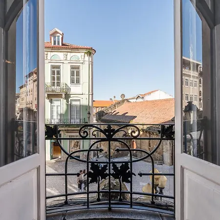 Guestready - Grand Heritage Borges Loft * Coimbra